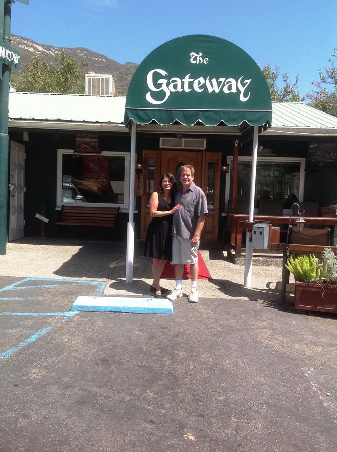 The Gateway Restaurant & Lodge Three Rivers Exterior foto